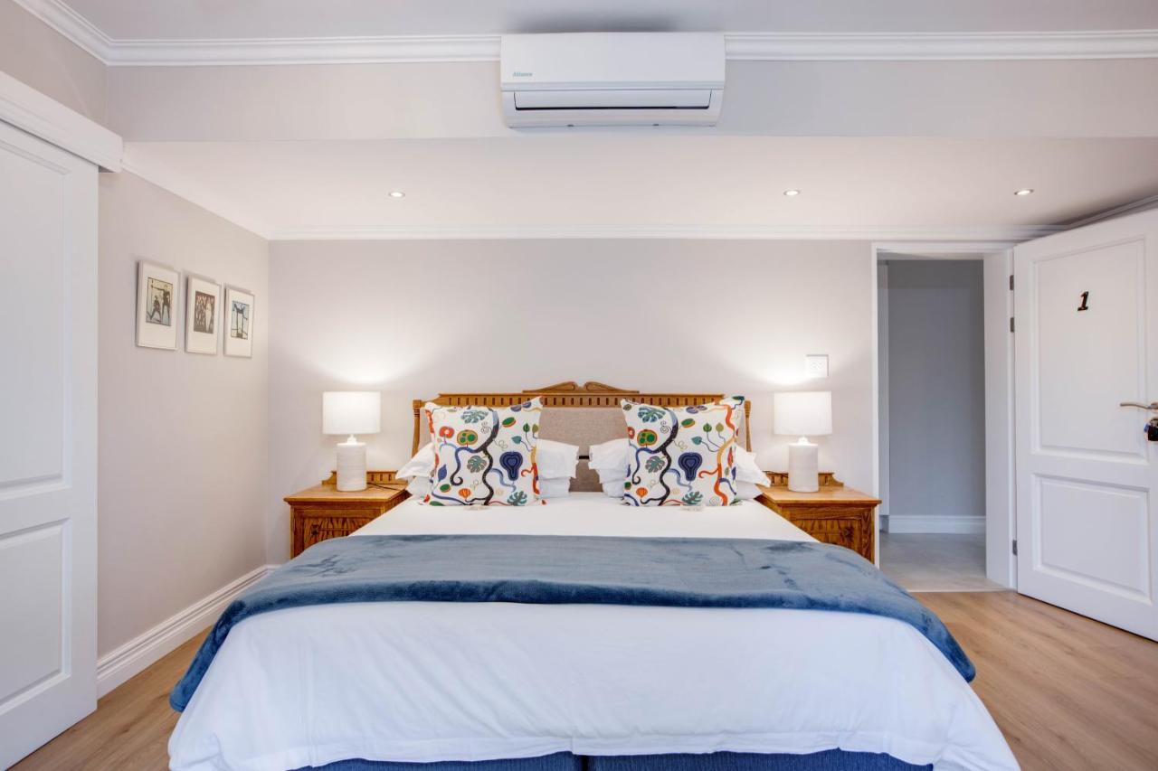Amberhall Guesthouse 요하네스버그 외부 사진