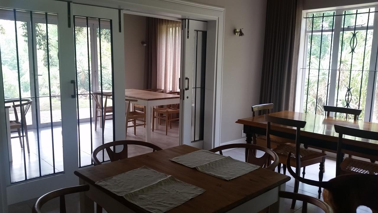 Amberhall Guesthouse 요하네스버그 외부 사진