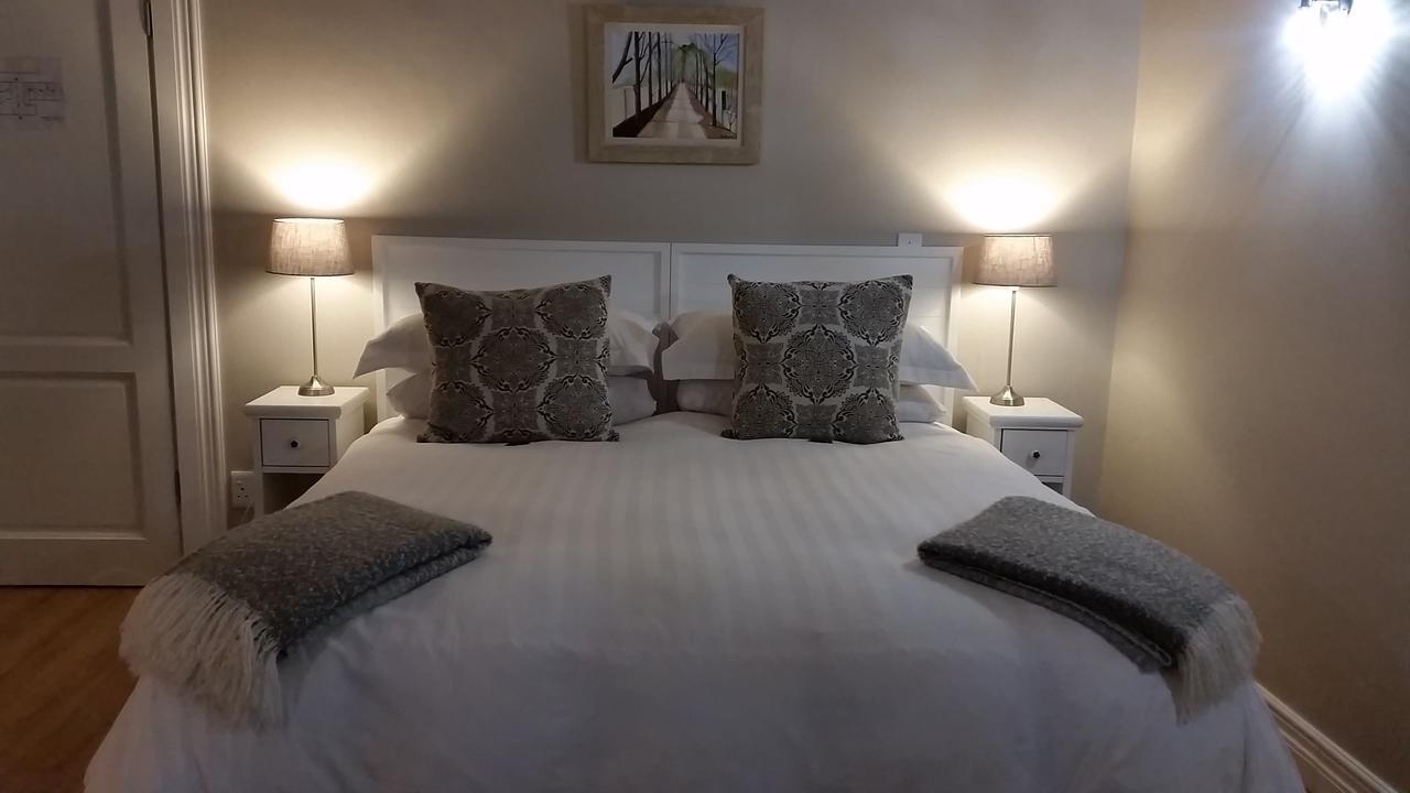 Amberhall Guesthouse 요하네스버그 외부 사진