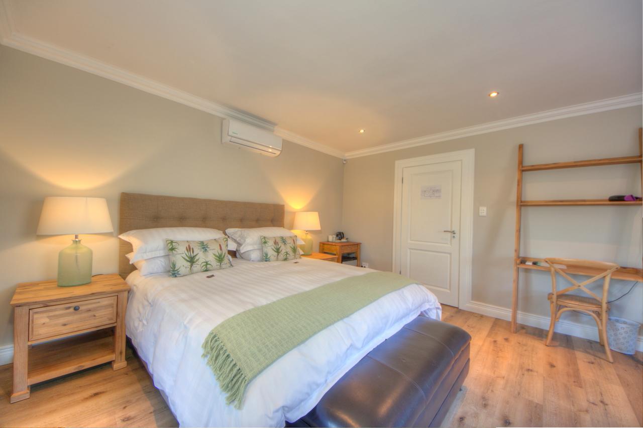 Amberhall Guesthouse 요하네스버그 외부 사진